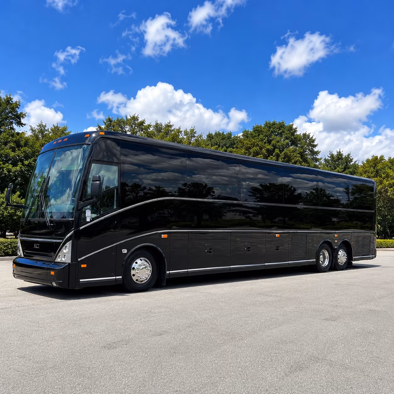 charter buses for large suffolk prom groups move everyone together in one trip